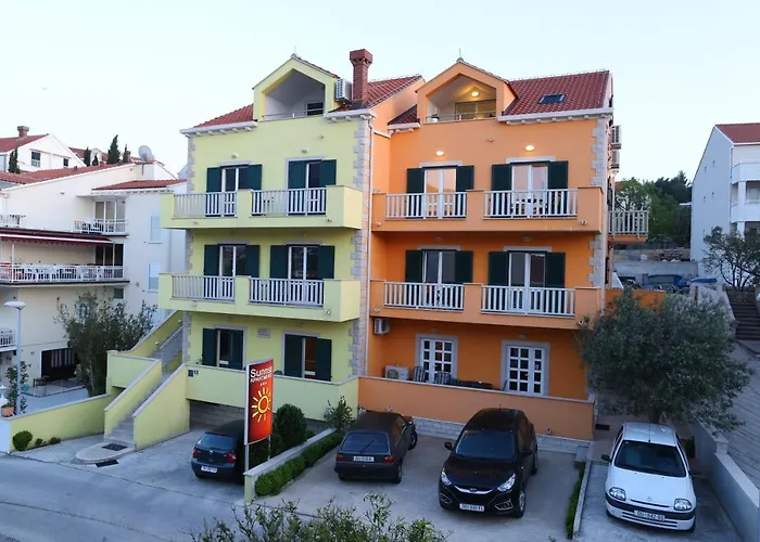 Sunrise Apartments 3